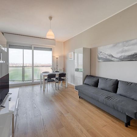Appartamento Omodeo, 19 - Ampio E Panoramico Milano Esterno foto
