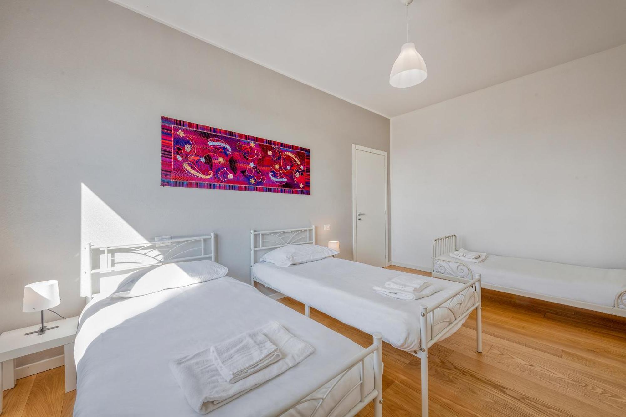 Appartamento Omodeo, 19 - Ampio E Panoramico Milano Esterno foto