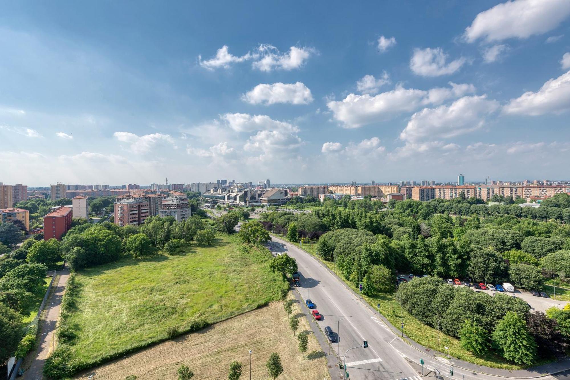 Appartamento Omodeo, 19 - Ampio E Panoramico Milano Esterno foto